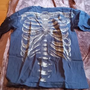 Skeleton tee shirt